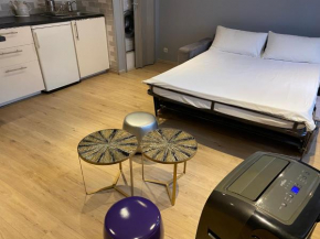 STUDIO VIEILLE VILLE